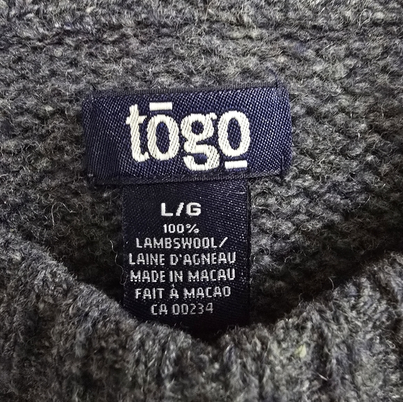 TOGO 100% Lambs Wool Knitted Sweater - Picture 2 of 3